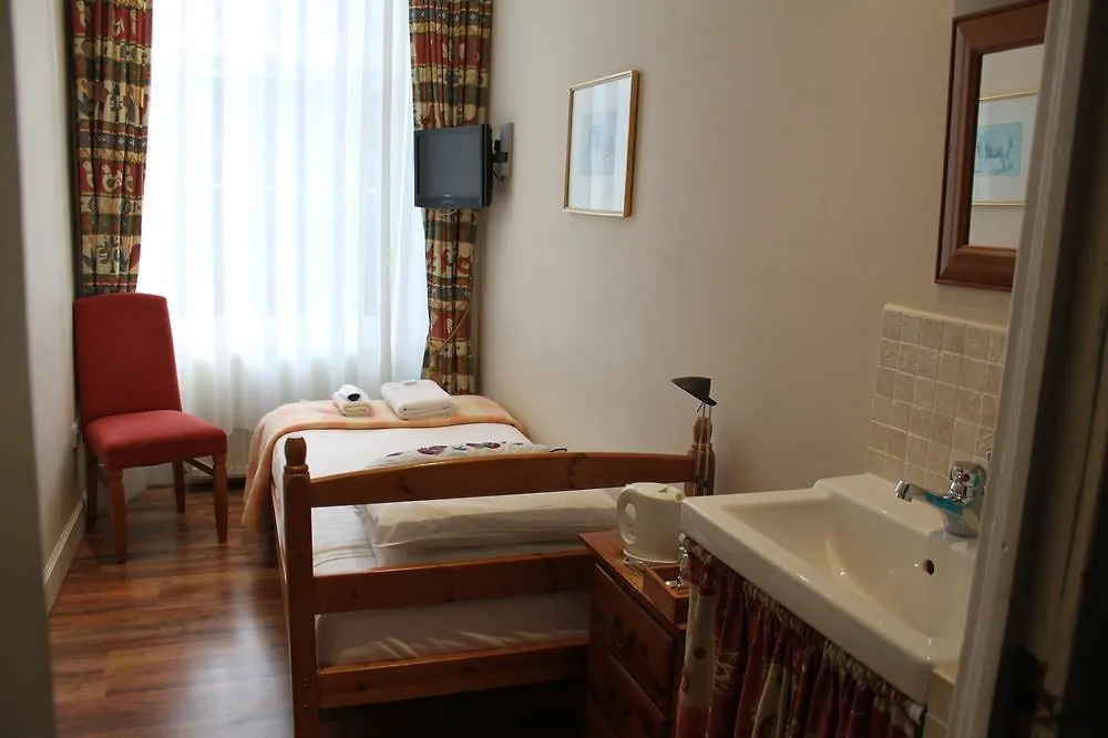Dene Guest House, New Town Edinburgh
